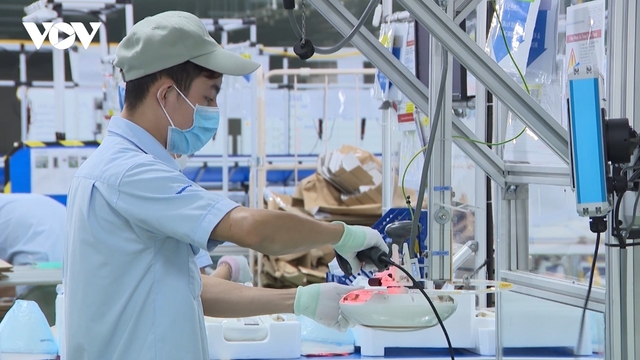 Để doanh nghiệp nhỏ và vừa trở thành vệ tinh cho doanh nghiệp lớn