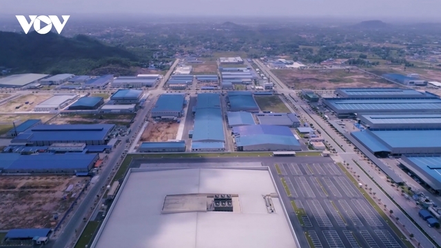 Chuyên gia kinh tế: Cần đổi mới chính sách ưu đãi đầu tư FDI