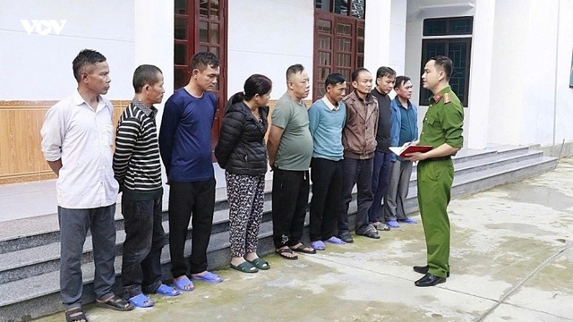 Nóng 24h: Bắt 9 đối tượng chuyên lợi dụng đám tang để tổ chức đánh bạc