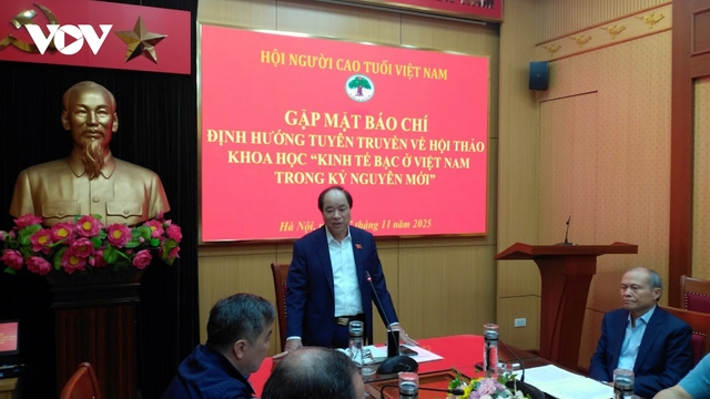 Kinh tế bạc Việt Nam: Phát huy tiềm năng, đóng góp của người cao tuổi