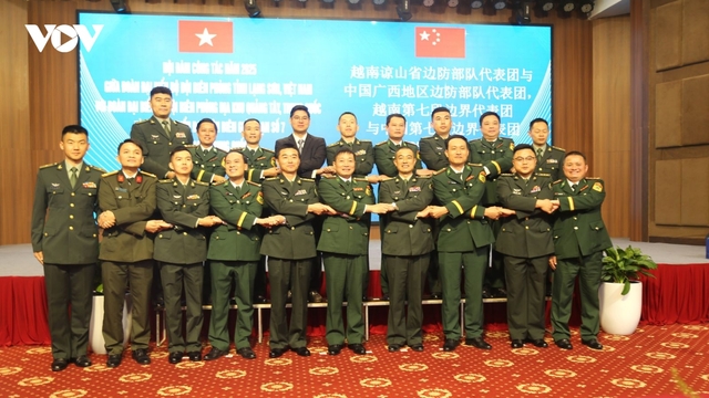 Lạng Sơn và Quảng Tây tiếp tục tăng cường phối hợp quản lý biên giới, cửa khẩu