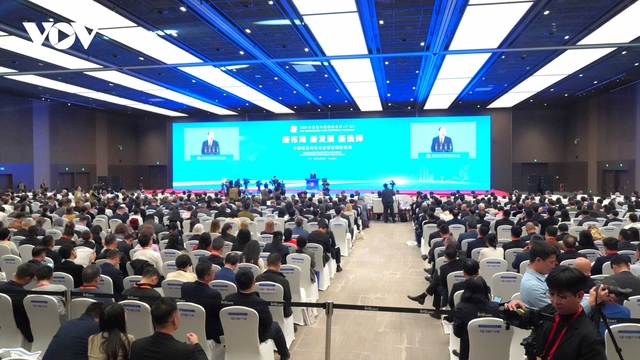 Trung Quốc nhấn mạnh triết lý phát triển lấy con người làm trung tâm