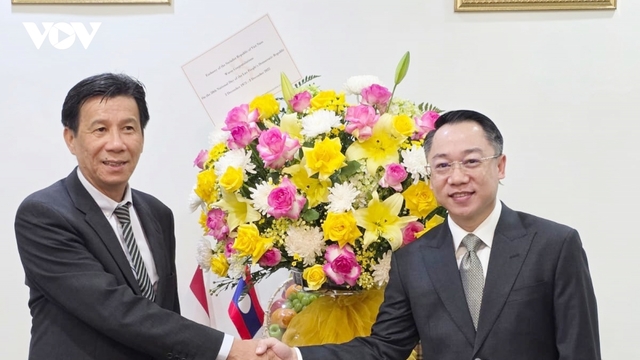 Đại sứ quán Việt Nam tại Indonesia chúc mừng 50 năm Quốc khánh Lào