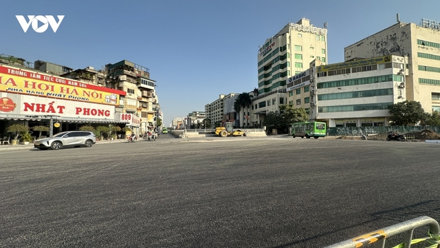 Nút giao hầm chui Giải Phóng-Kim Đồng đường thông thoáng sau dỡ rào thi công