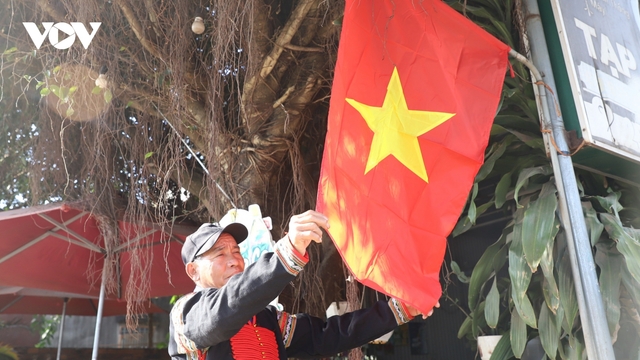 Bà con các buôn làng Đắk Lắk đoàn kết, đồng thuận hướng về Đại hội XIV của Đảng