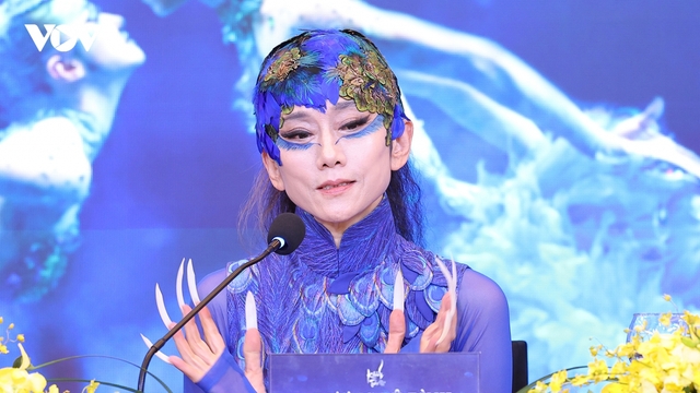 "Chim công làng múa" Dương Lệ Bình đến Hà Nội, giới thiệu vũ kịch “Khổng Tước”