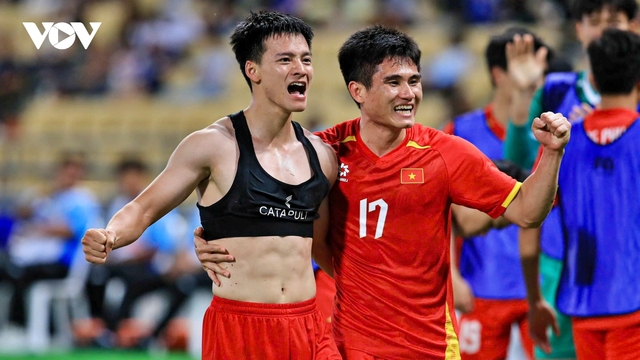 Thanh Nhàn gửi thông điệp đầu năm, bỏ ngỏ khả năng dự VCK U23 châu Á