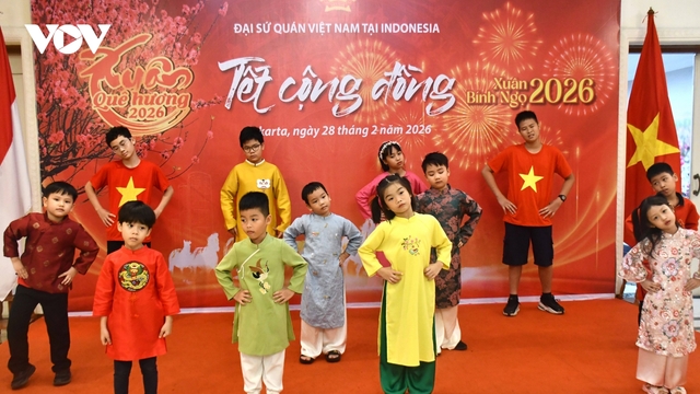 Người Việt tại Indonesia đón Xuân ấm áp với Tết Cộng đồng