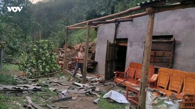 Mưa dông, lốc xoáy gây nhiều thiệt hại cho Lào Cai