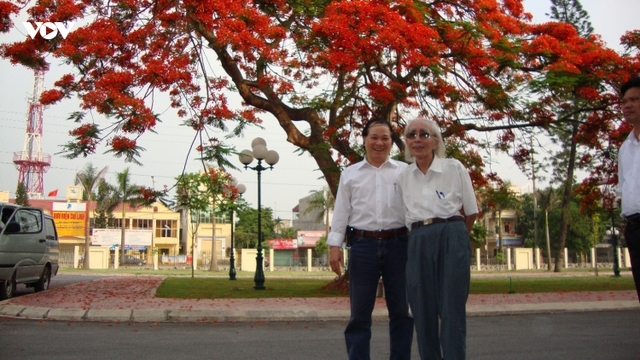 Nghệ thuật phổ nhạc cho thơ qua những “Bài ca đi cùng năm tháng”