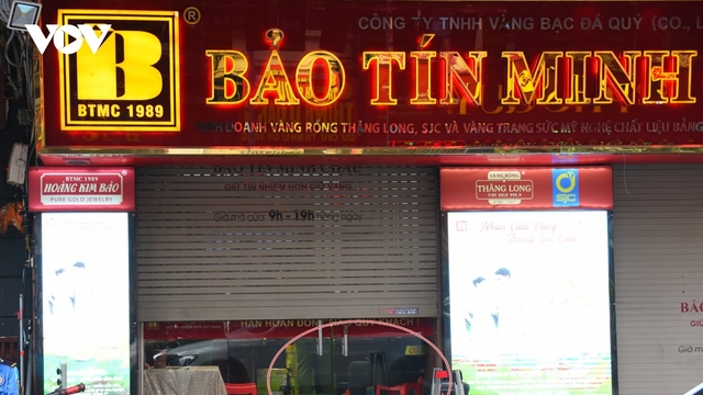 Lực lượng công an xuất hiện tại các trụ sở Bảo Tín Minh Châu tại Hà Nội