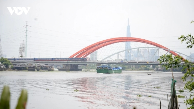 “Cởi trói” thể chế bằng Luật Đô thị đặc biệt để TP.HCM vững vai trò đầu tàu