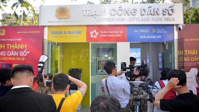 Trạm Công Dân Số đưa y tế số, dịch vụ công vào từng khu dân cư
