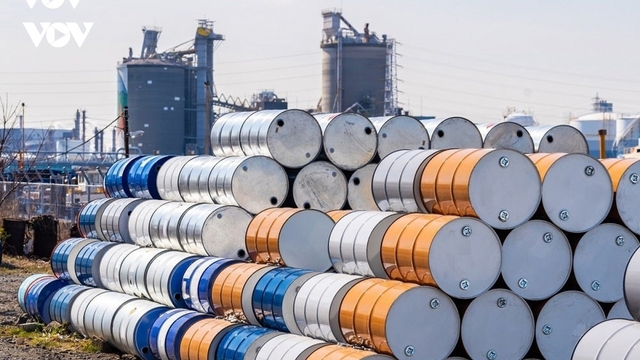 Giá xăng dầu hôm nay 21/5: Giá dầu Brent và WTI đều tăng