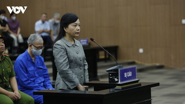 Cựu Bộ trưởng Y tế Nguyễn Thị Kim Tiến từ chối 2 luật sư bào chữa