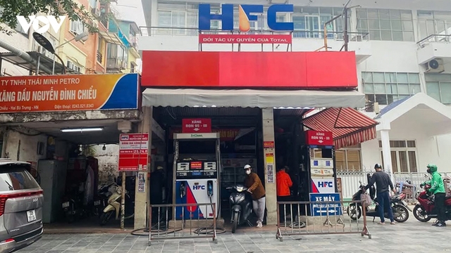 Xăng tăng giá từ 15h hôm nay 1/10