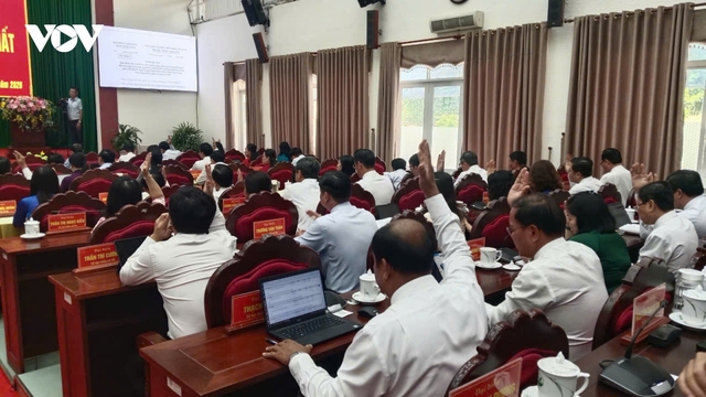 Vĩnh Long hỗ trợ BHYT cho người uy tín trong đồng bào dân tộc