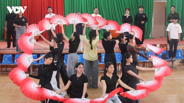 Người Chăm Lâm Đồng háo hức chuẩn bị cho Ngày hội Văn hóa Chăm