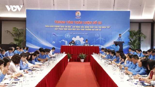 Thi đua lao động giỏi, nâng cao năng suất, hướng tới tăng trưởng 2 con số