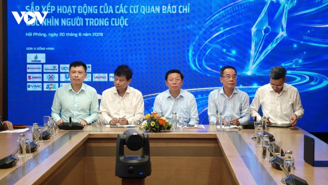 Tinh gọn báo chí để mạnh hơn, không phải thu hẹp tiếng nói chính thống