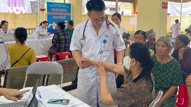Thái Nguyên tập trung nguồn lực chăm sóc sức khỏe toàn dân từ cơ sở
