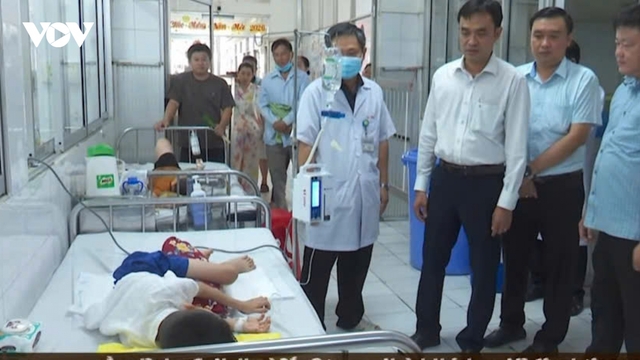 Làm rõ nguyên nhân vụ ngộ độc ở Trường Tiểu học Kim Đồng (Đồng Tháp)