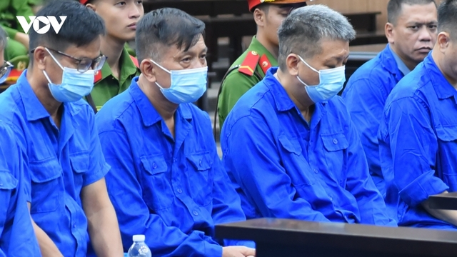 Cựu Thứ trưởng Nguyễn Bá Hoan khai nhận "tiền cảm ơn" của doanh nghiệp