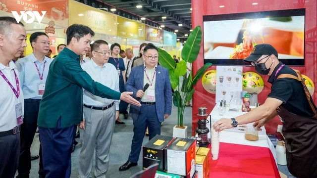 Không gian văn hóa - du lịch Việt Nam tại triển lãm sách ở Quảng Châu
