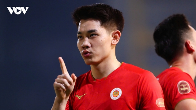 CLB CAHN mất điểm tiếc nuối trong ngày Đình Bắc "khai hỏa" ở V-League 2026/27