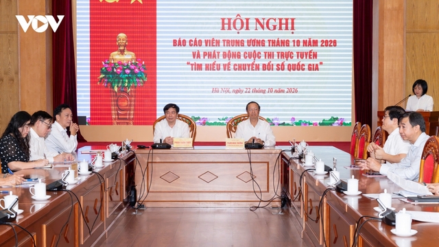 Rà soát chương trình giáo dục phổ thông, giảm tải thực chất từ năm học 2028-2029