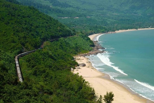 The train line linking Hanoi and Da Nang (Photo posted on CNTraveller)
