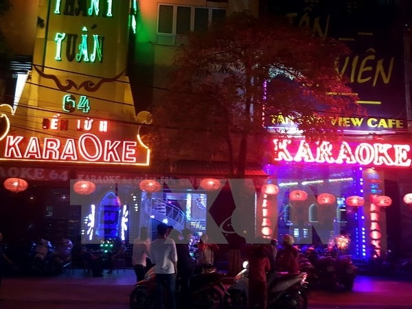 Hanoi allows bars, discos and karaoke venues to re-open as of September 16 