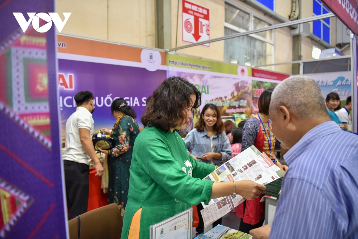 Visitors appear keen on tourism items from the country’s northwestern region.