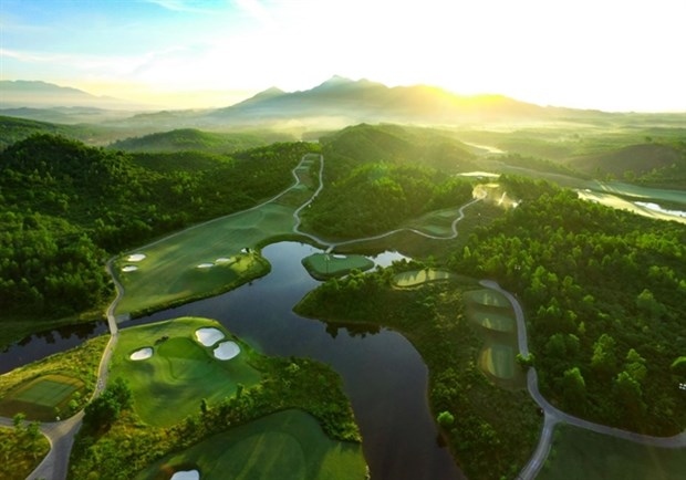 Ba Na Hills Golf Club won two titles at the World Golf Awards 2020, including 'Asia's Best Golf Course' and 'Vietnam's Best Golf Course'. (Photos courtesy of Sun Group)