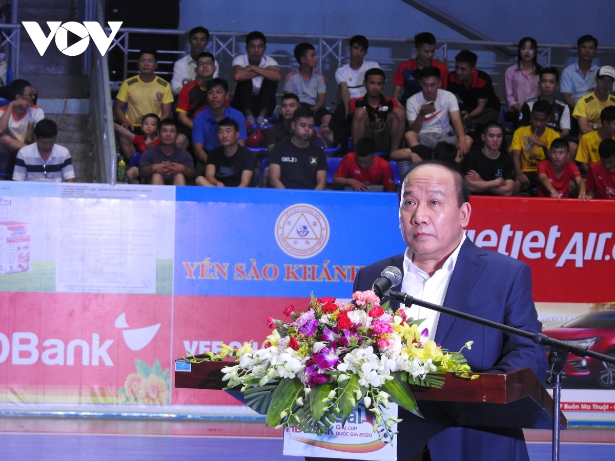 Vice President of VOV Tran Minh Hung addresses the opening ceremony.