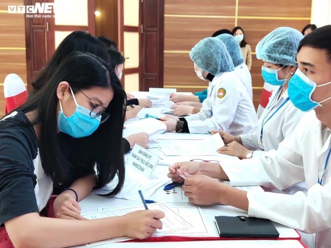 The academy also plans to arrange 24 hospital beds, while also having a host of highly skilled doctors and nurses on duty around the clock, in order to ensure the health of volunteers if they face any unexpected reactions after being injected