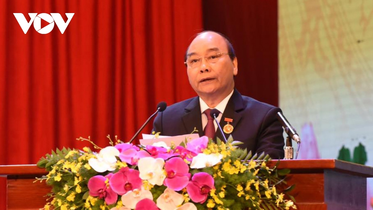 As part of his opening remarks at the function, PM Phuc stresses that patriotic emulation movements greatly contribute to promoting the strength of solidarity between the Party and the people.