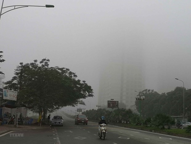 Hanoi suffers bad air quality recently