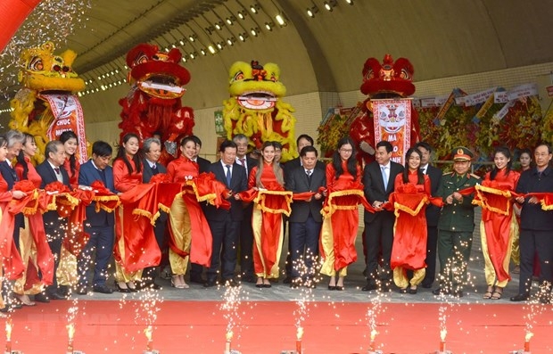 The Hai Van Tunnel 2 is open to traffic on January 11.