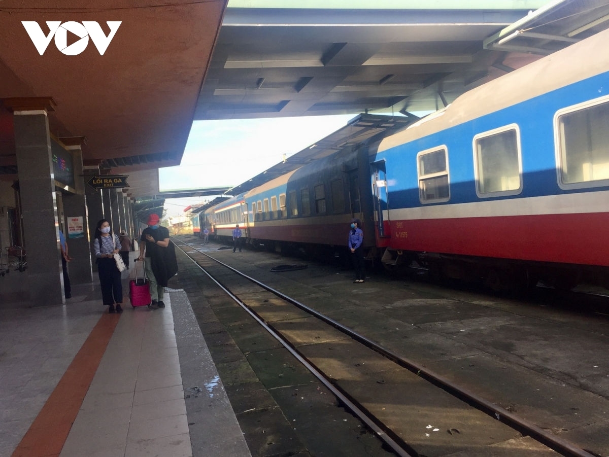 The scene at Hanoi Railway Station
