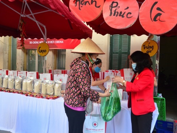 At a charity market