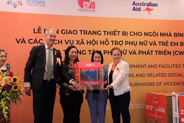 Handover ceremony of essential equipment and facilities held in Peace House Shelters in Hanoi (Photo courtesy of UN Women Vietnam)