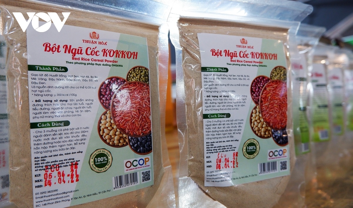 The fair helps to provide added motivation to OCOP participants to help them focus on building high-quality products, meeting OCOP standards.