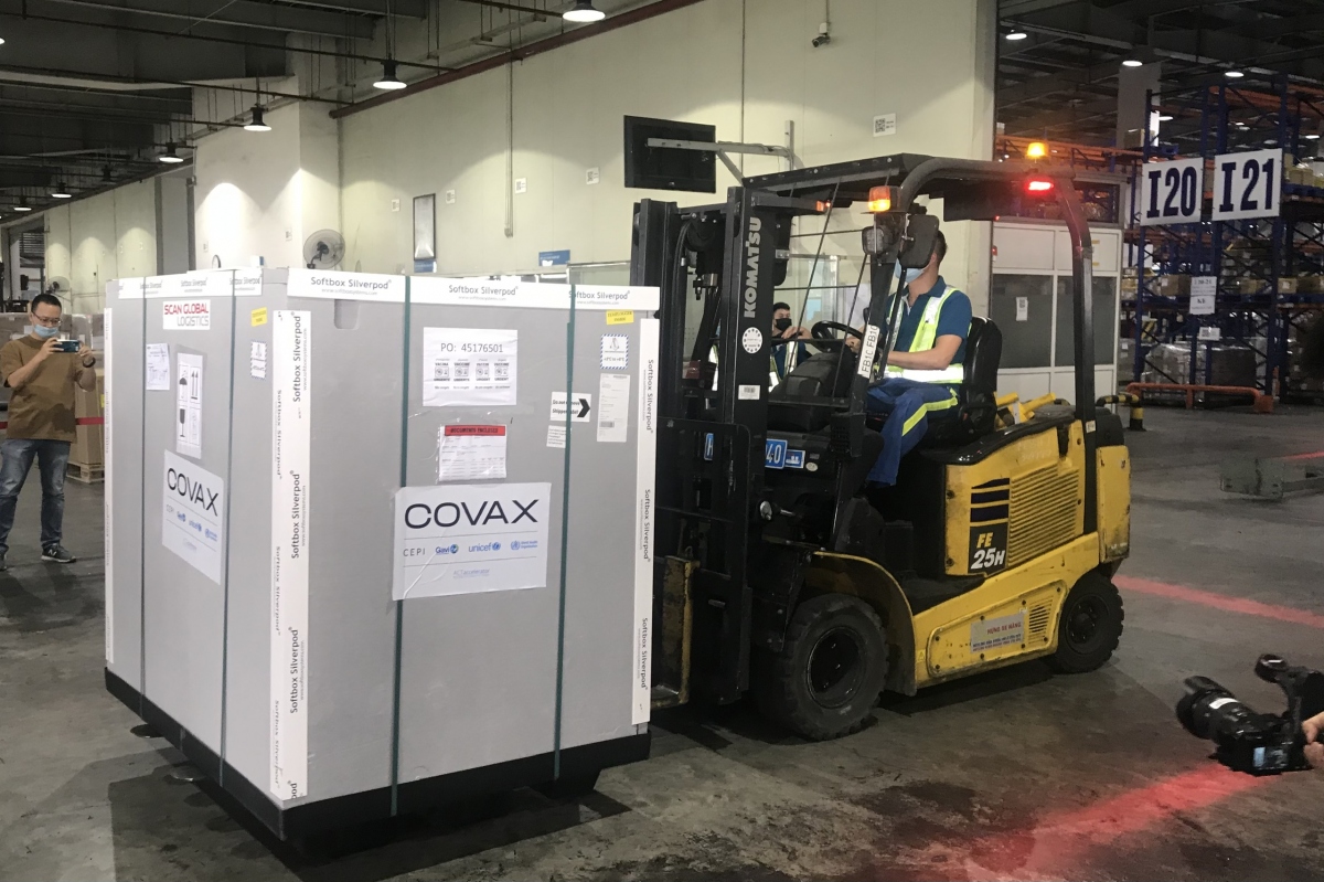 Vietnam is using COVAX-sponsored AstraZeneca vaccine for the national vaccination campaign. (Photo: Thai Binh)