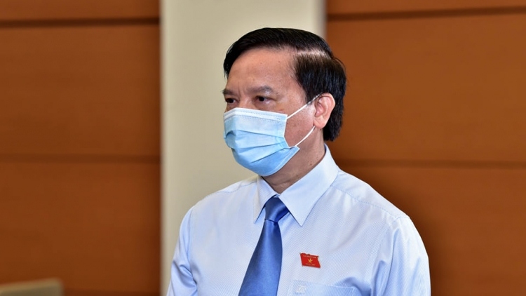 Nguyen Khac Dinh - Vice Chairman of the National Assembly, member of the National Election Council (NEC) says several electoral units see the voter turnout rate reach 100%.