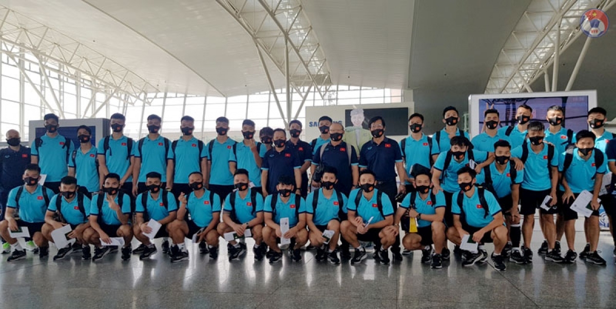 The Vietnamese team features 30 players, all of whom arrive safely in the UAE. Goalkeeper Dang Van Lam is set to join the team on June 2.