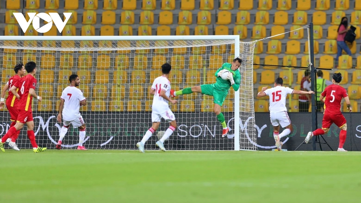 Striker Ali Mabkhout scores the second goal of the game with a penalty in the 40th minute.