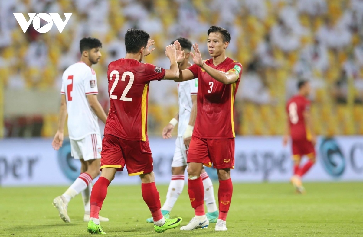 The solidarity and teamwork also brings about a second goal for Vietnam in injury time through substitute to Minh Vuong.