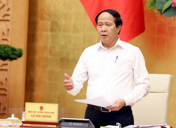 Deputy Prime Minister Le Van Thanh speaks at the meeting. (Photo: VNA)