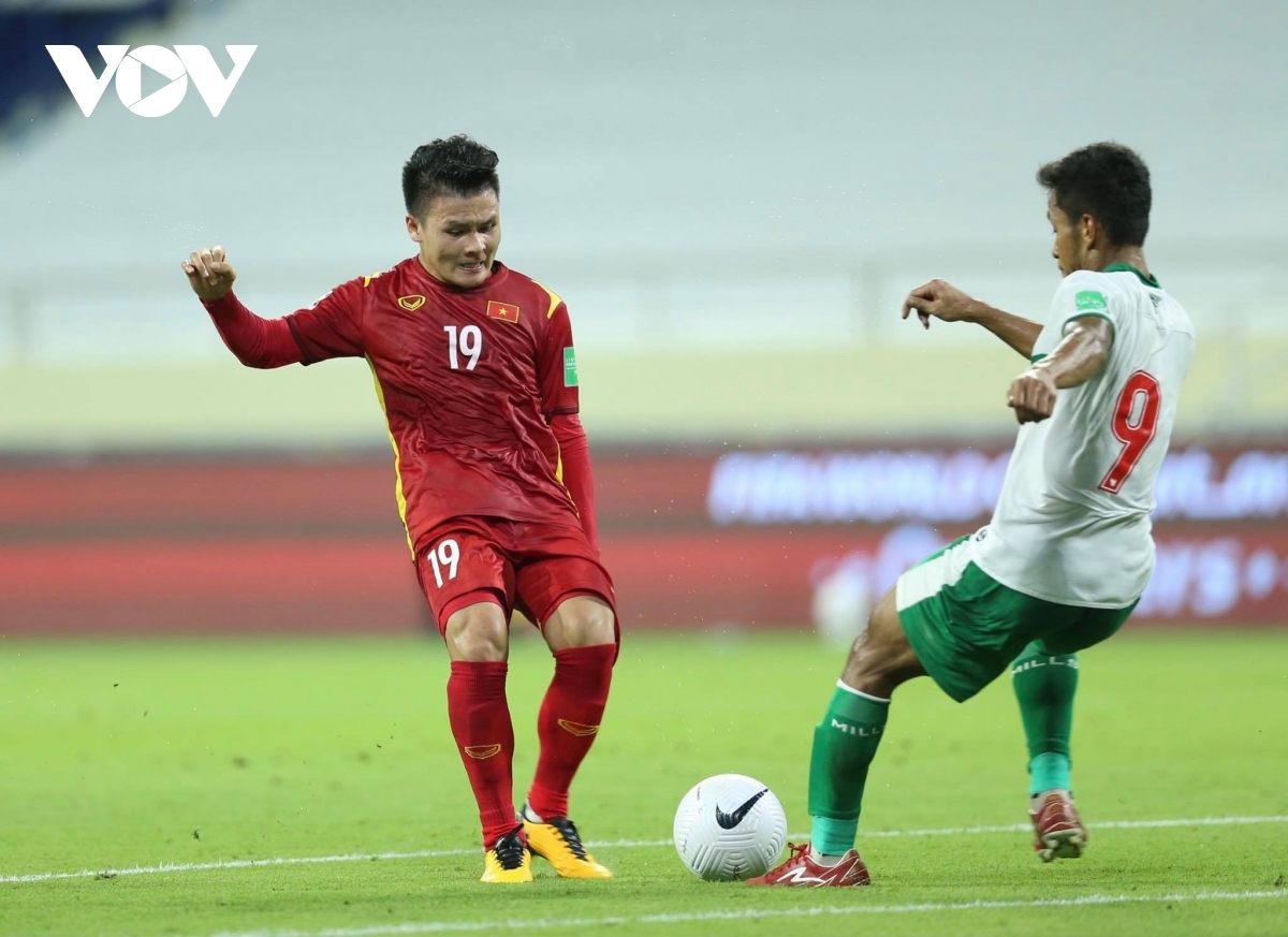 Head coach Park Hang-seo makes some changes to the team at half time to ensure Vietnam attack more in the second half. This helps Vietnam to go on and score the first goal in the 51st minute thanks to Tien Linh, with the second goal coming via a superb strike by Quang Hai a few minutes later.
